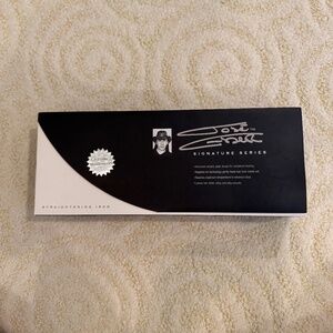 Jose Eber Flat Iron Signature Series